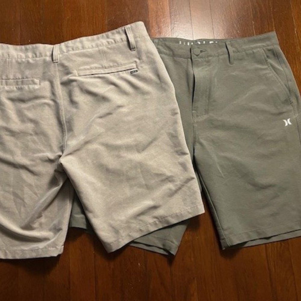 Hurley Shorts, size 34, khaki and olive green